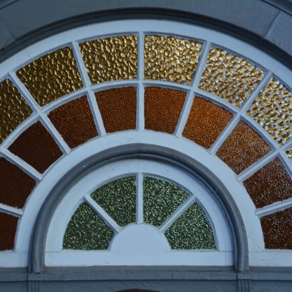 Architectural Salvage Building, Aurora, Oregon